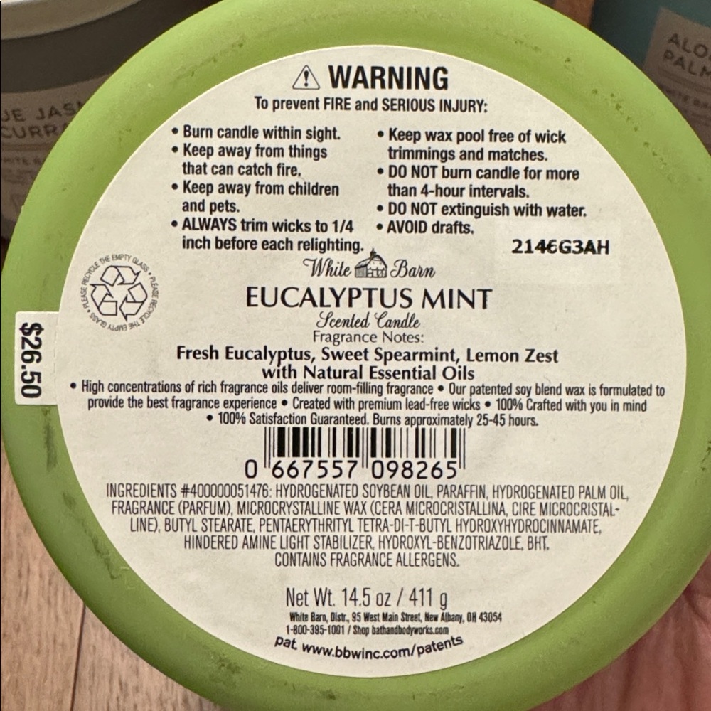 BBW / White Barn New 3-Wick Candle, Eucalyptus Mint - Picture 3 of 5